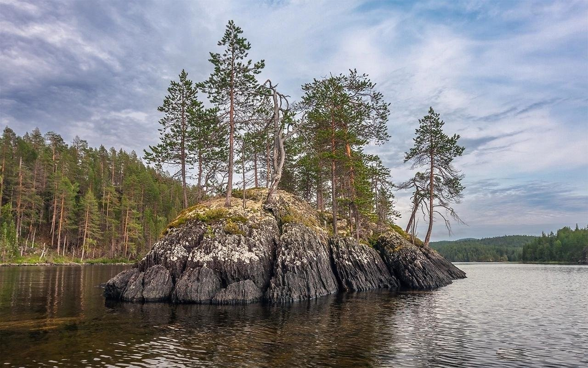 Остров Майя Пяозеро