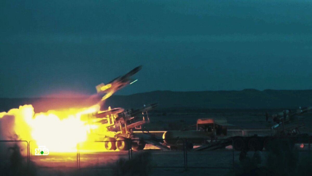    Иран сохранил лицо: в чем был смысл атаки на Израиль