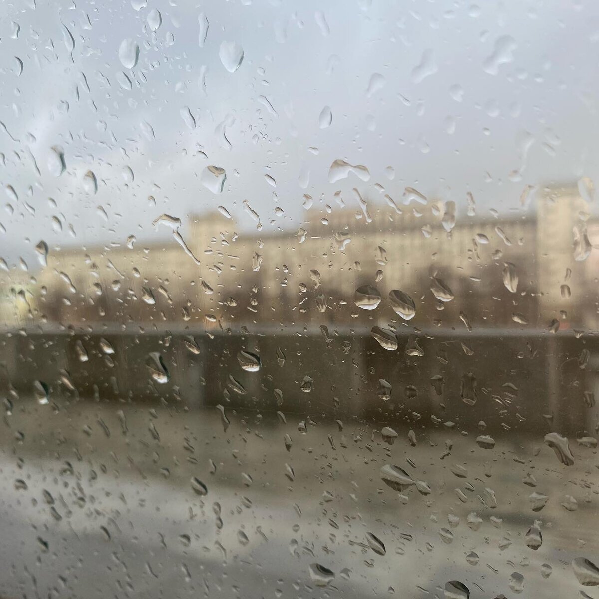 Красивая Москва такая в дождь. Фото автора 