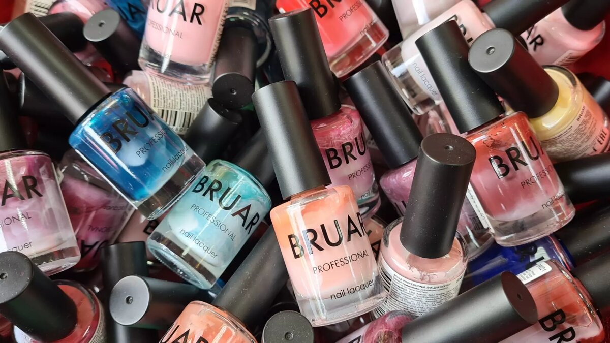     В России наблюдается резкий рост заболеваемости гепатитом. Не застрахован никто. Заразиться можно и на приеме в больнице, и в салоне красоты. Рассказываем, как для жительницы Ростова обычный маникюр обернулся заболеванием на всю жизнь.