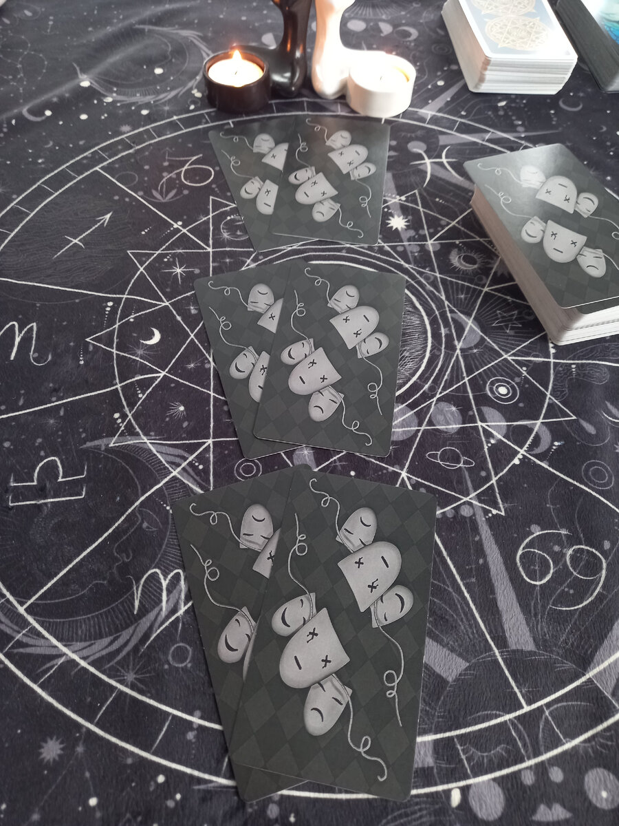 Сверху первый вариант, далее - второй и внизу - третий.