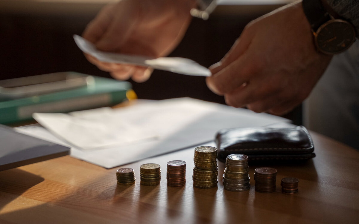    Тамбовский дорожник продолжает тонуть в многомиллионных долгах Фото с ru.freepik.com