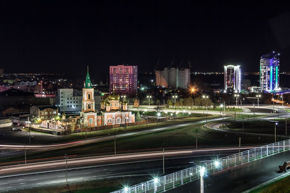 Город гармонично сочетает в себе старину и современность📷