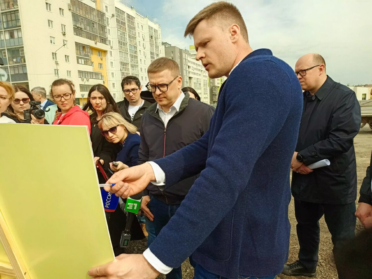 По жалобам жителей: Алексей Текслер осмотрел проблемные дороги Челябинска |  Урал Пресс Информ | Дзен