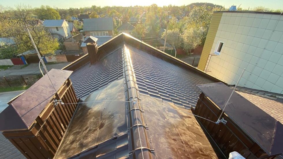 Пример молниеприемных стержней с держателями