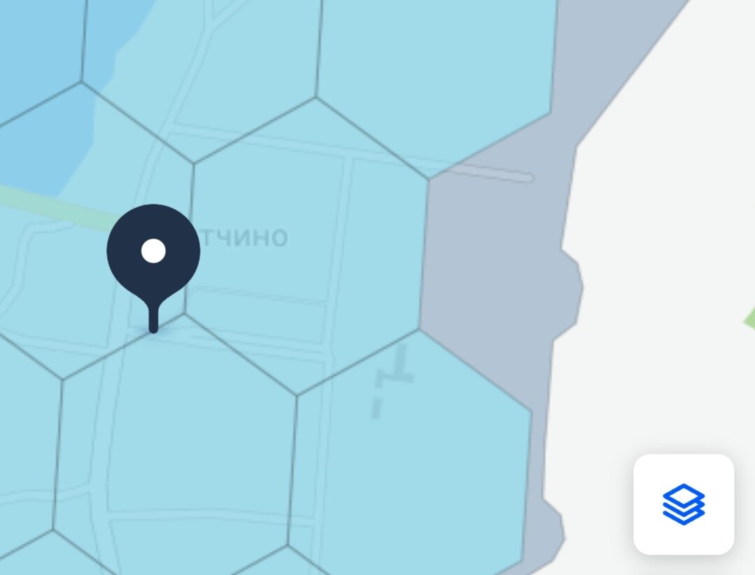 Выглядело примерно так... Вот там виднеется всего один дом, да и тот школа