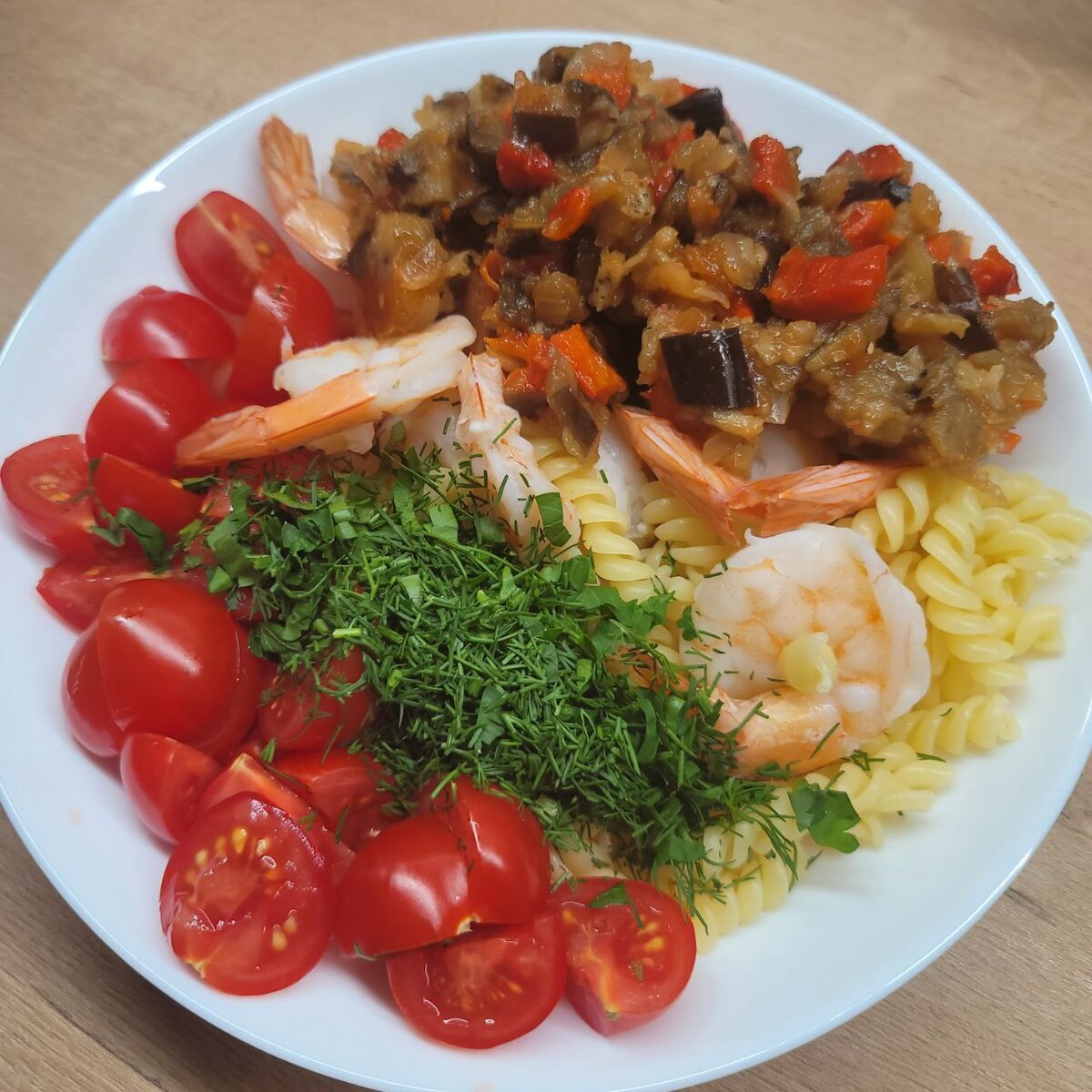 Обед с претензией на средиземноморскую роскошь )))