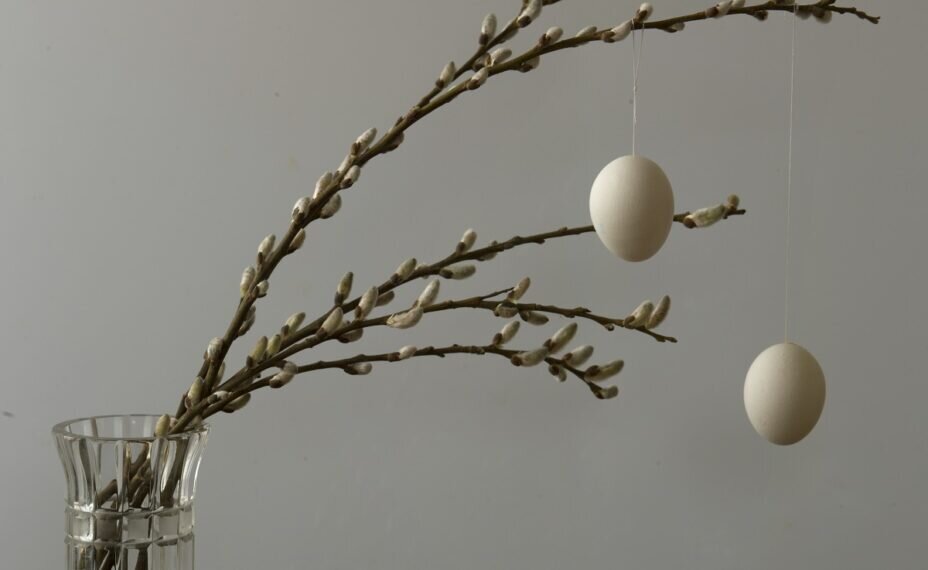    Перед Пасхой яйца становятся еще более востребованными. Фото: Nikolay Gyngazov/Global Look Press.