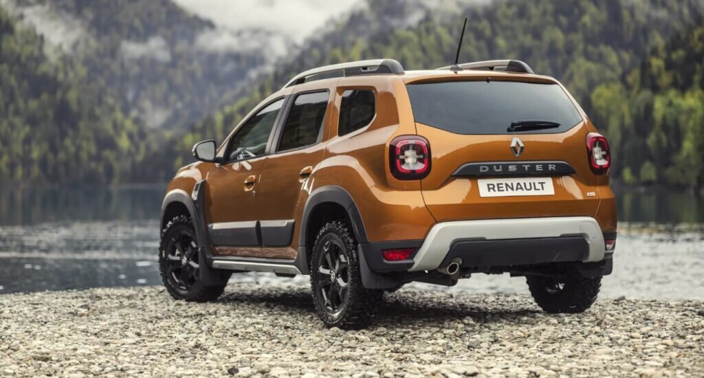    media.renault.com Лариса Максимычева