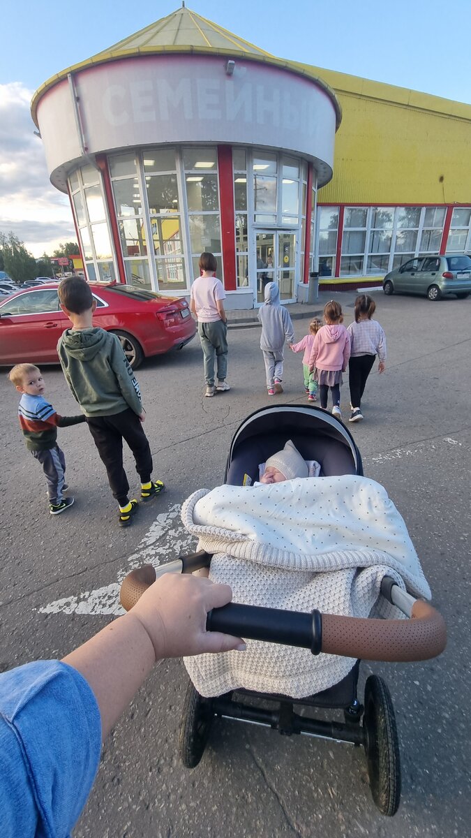  Каждый из нас сам куёт СВОЁ СЧАСТЬЕ собственными мыслями, словами и поступками.