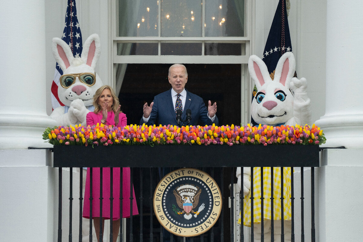 "Идиот, из-за которого взрывается мир". Старику Байдену всё хуже: Хайфа ...