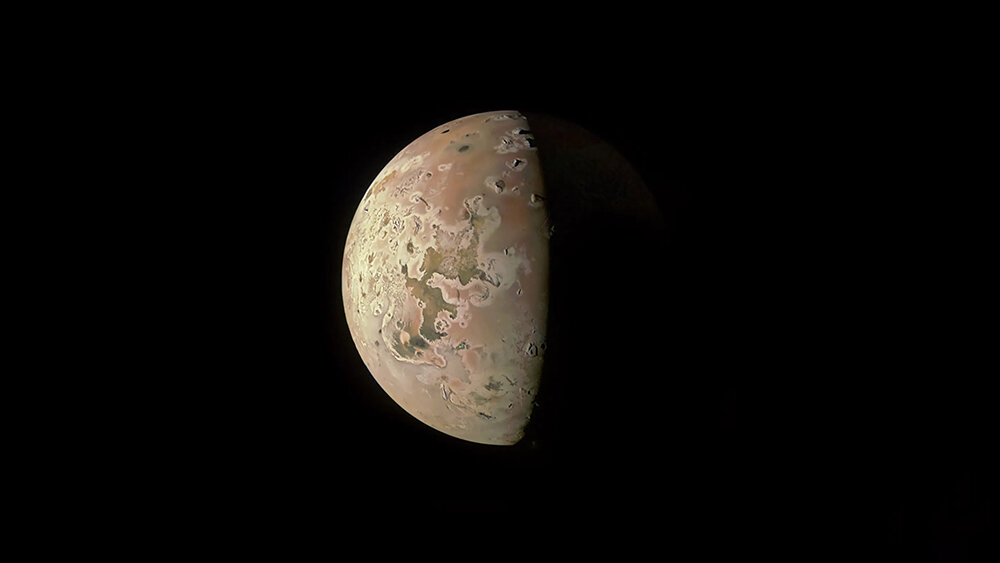    Фото: NASA/JPL-Caltech/SwRI/MSSS, Image processing by Ted Stryk