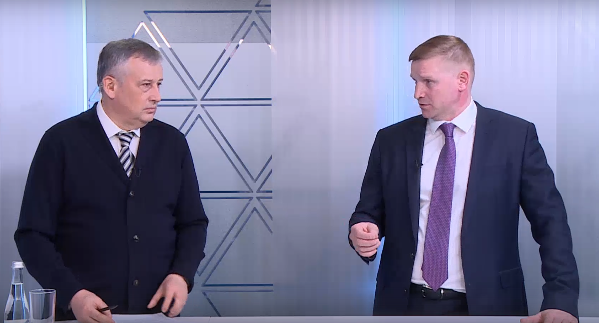 Александр Дрозденко и Андрей Низовский / Фото: пресс-служба комитета по местному самоуправлению, межнациональным и межконфессиональным отношениям Ленинградской области