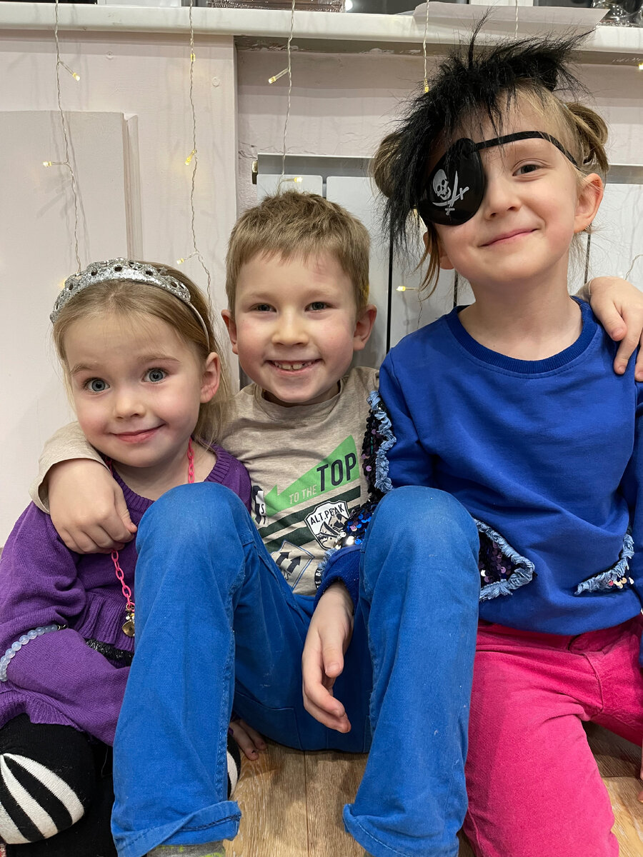 Обычно они хорошо играют вместе