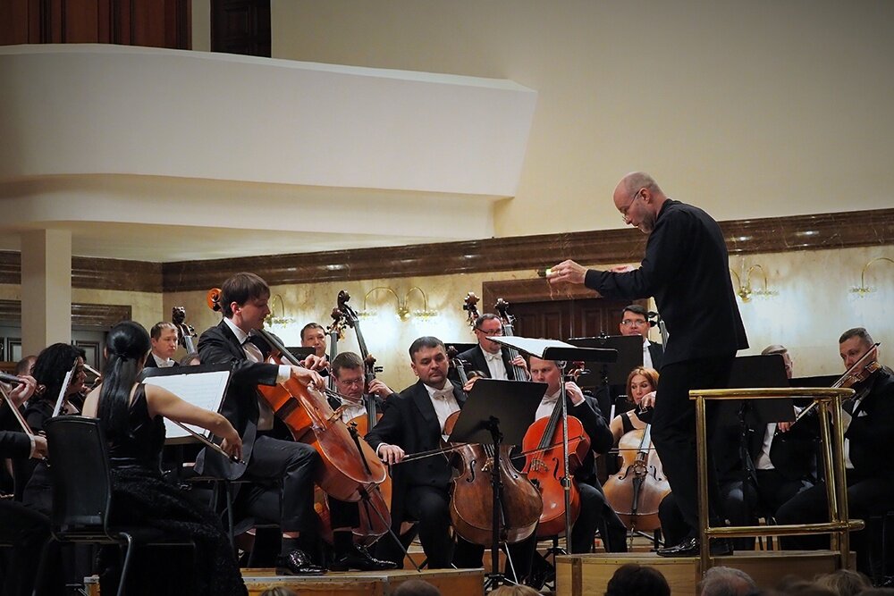    Кристиан Кнапп: Каждая партитура - это код. / Фото: Фото предоставлены пресс-службой ГАСО Республики Татарстан