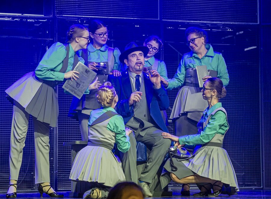 Сцена из спектакля. Фото: Андрей Павлушин