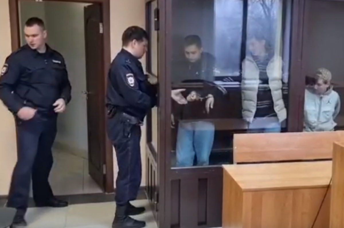    В Твери арестованы студенты, воровавшие доступ в Госуслуги