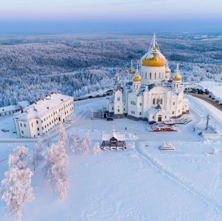 Извините, надергала фото из Яндекс картинок). Листайте!