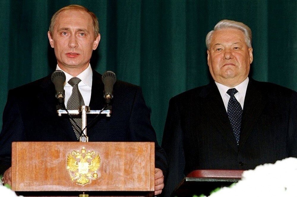 2000 год события в россии