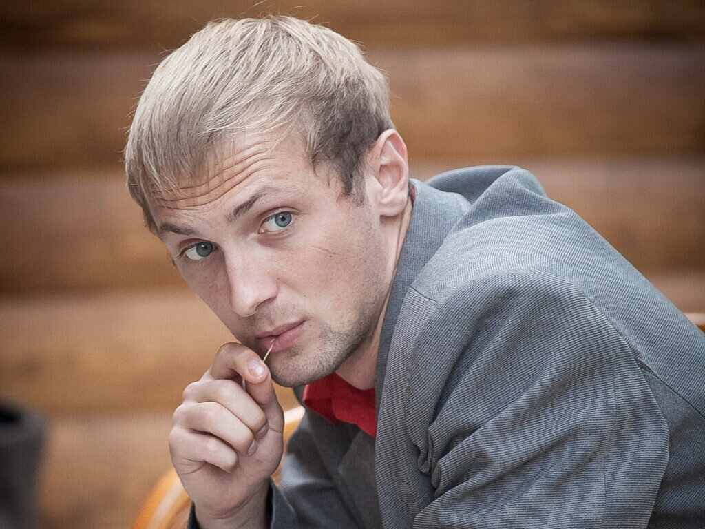Блоггер Александр Зубарев приобрел автомобиль марки Mercedes-Benz модельного год