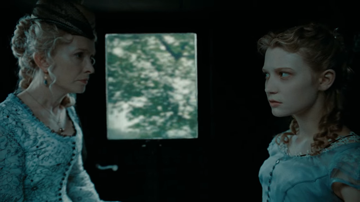 кадр из к/ф "Алиса в стране чудес" Т. Бертона, 2010 г.