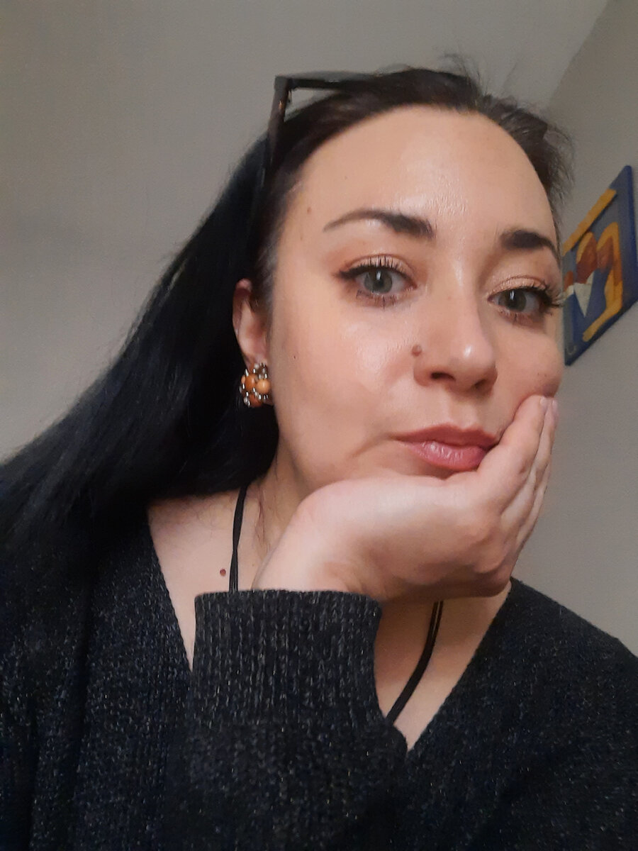 Это я. Селфи обычное, домашнее, философское.