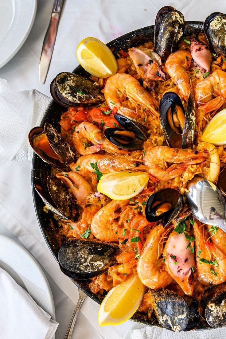 Паэлья с морепродуктами/La paella de marisco