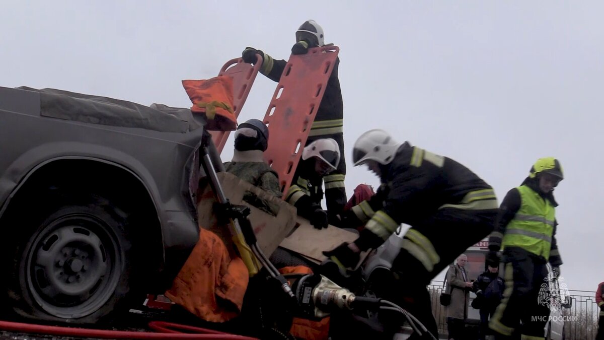    Тысячи жизней в их руках: известны победители соревнований спасателей