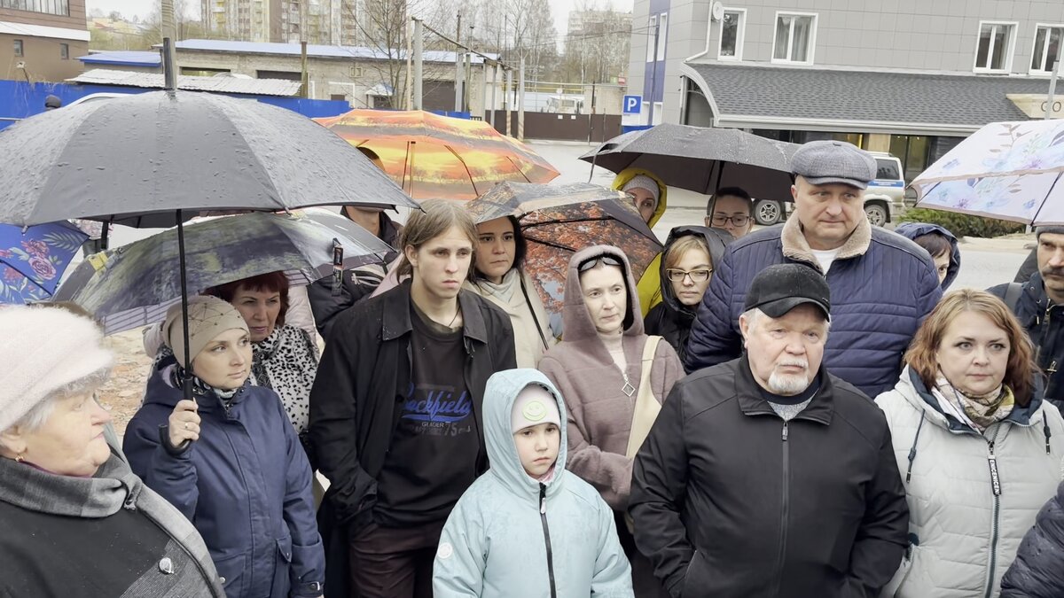   Спасите нашу школу: кохомчане вышли на протест