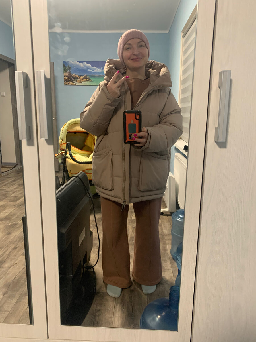 А это я на основной работе у одной из своих учениц по английскому языку 😇