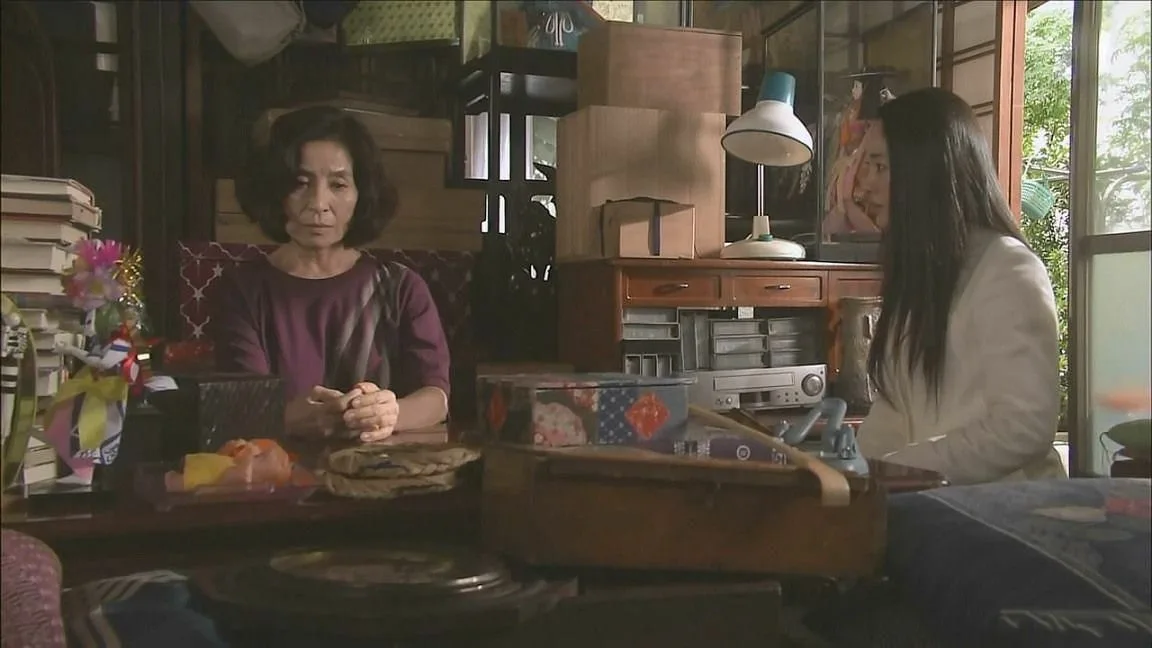 Жизнь волшебства уборки. Жизнь волнующее волшебство уборки режиссер тоя сато. Жизнь волнующее волшебство уборки постер. Жизнь волшебства уборки. Жизнь волшебства уборки.