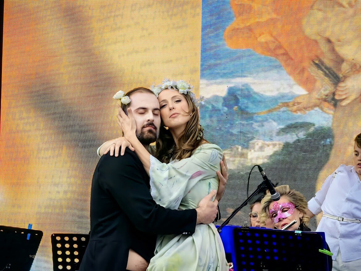 Опера "Дафна и Аполлон". С нее начиналась программа Будванского карнавала в прошлом году 