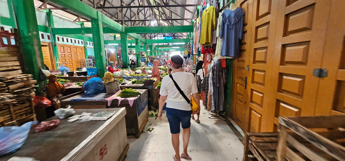 На местном рынке