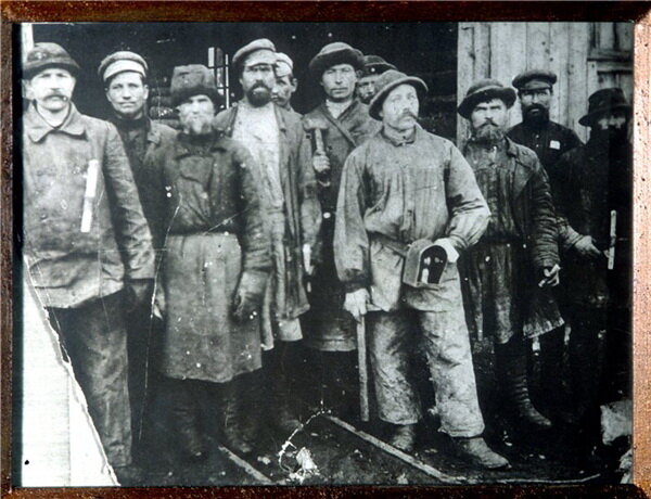 Фото старателей, добытчиков золота