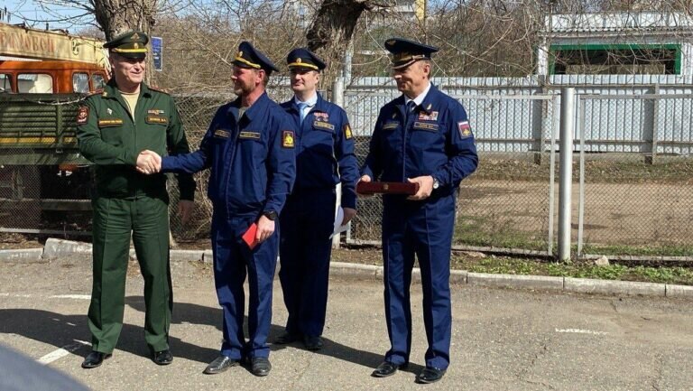    В Оренбурге награды получили волонтеры СВО Марина Шарт