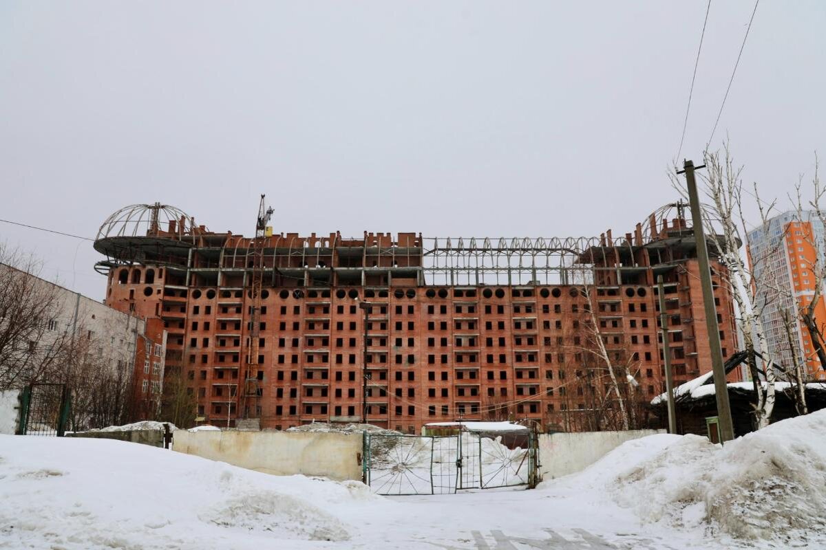    В Думе Сургута обсудили проблему незаконных построек на территории города