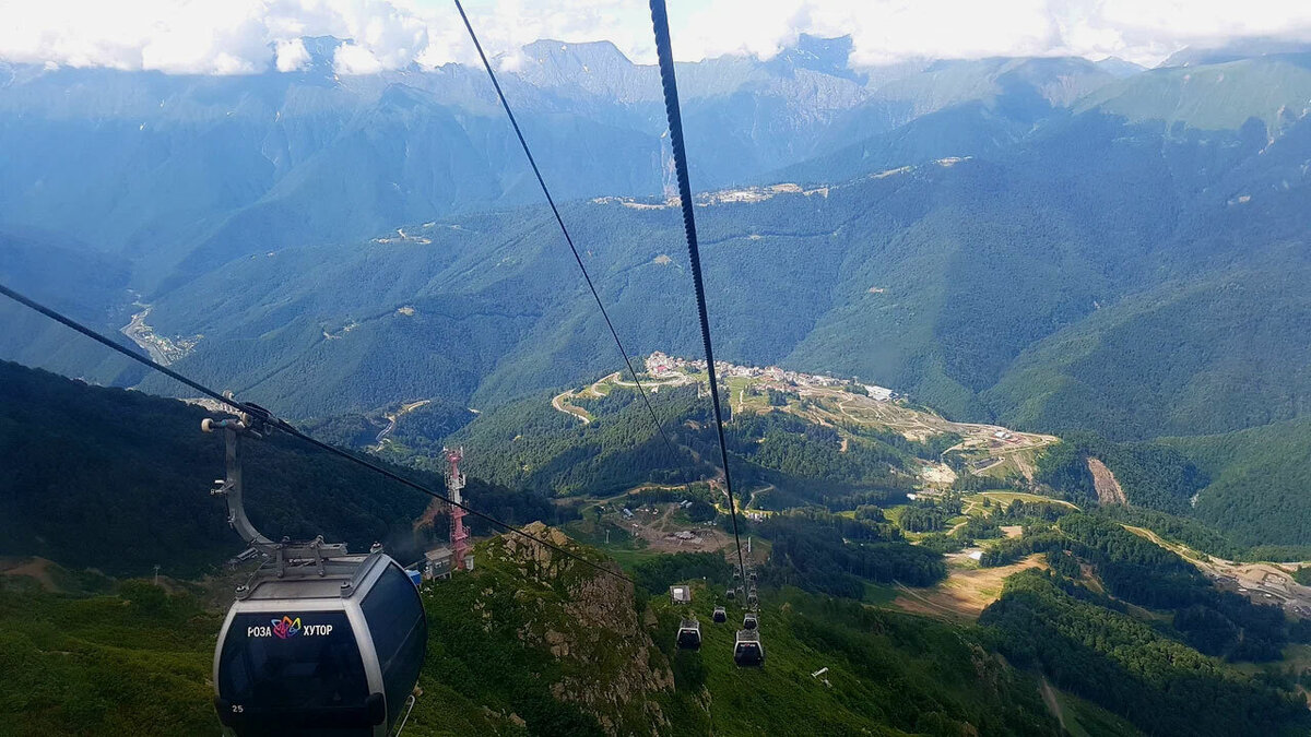 Лучше заранее спланировать прогулку и купить комплексный билет на нужную станцию с посещением достопримечательностей в её окрестностях или по пути. Фото: Алина В. / Яндекс Карты