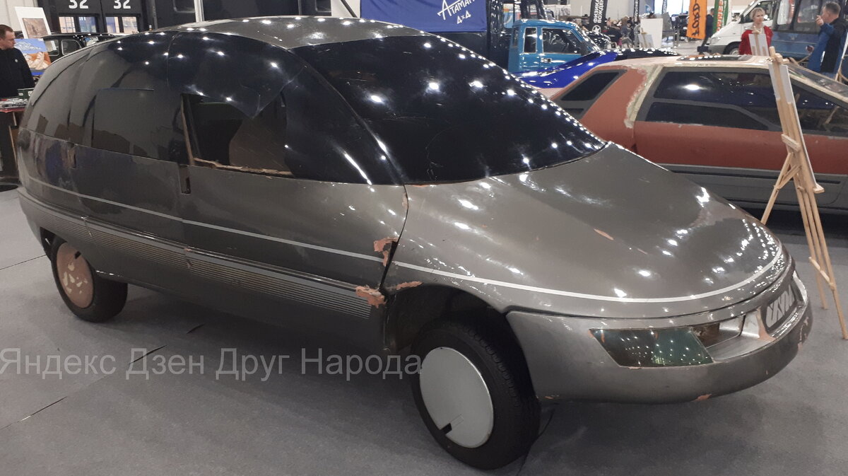 Автомобиль "Охта". Фото автора