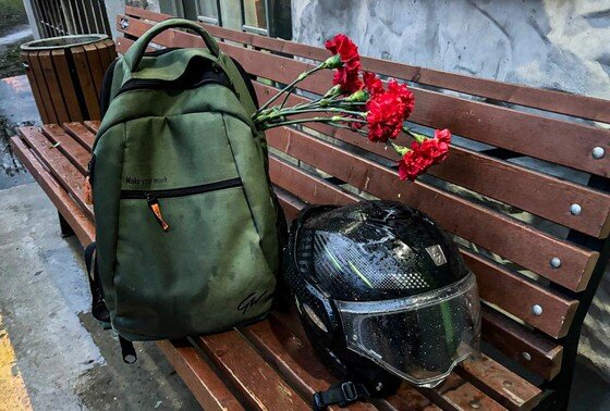    Стихийный мемориал на месте убийства на юго-востоке Москвы