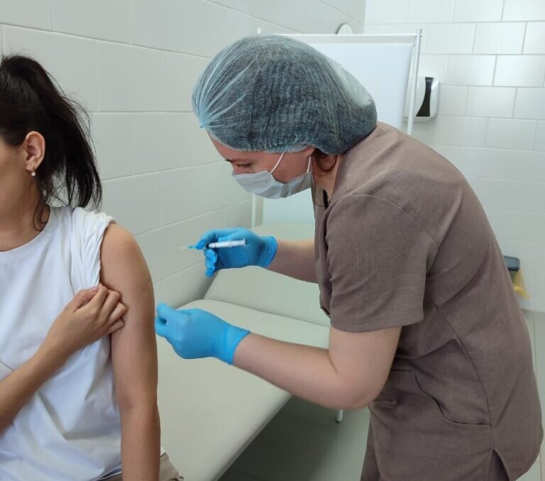    Около 69 тысяч оренбуржцев уже сделали прививку от гепатита А Кристина Просвиркина