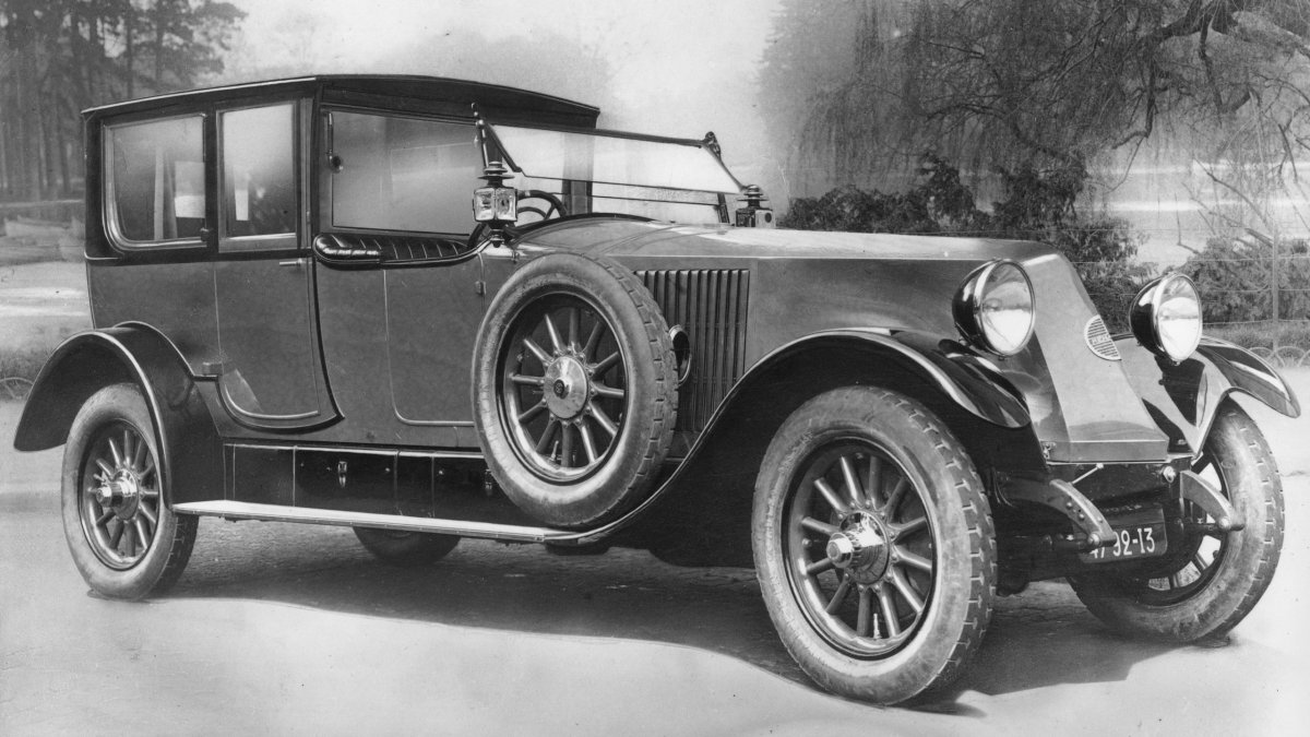 Царские «утюги» фирмы Рено | AutoHS - история автомобилей | Дзен