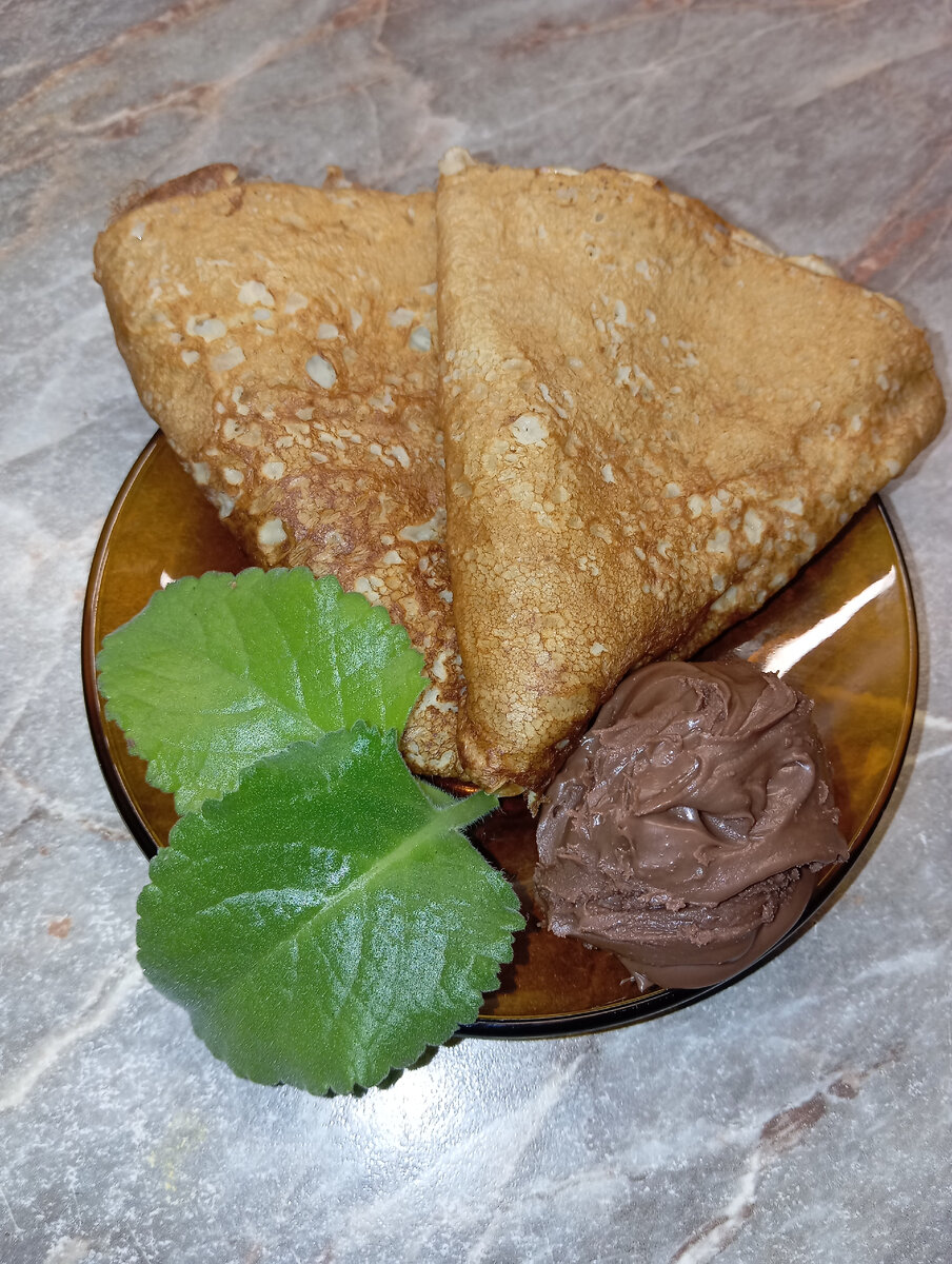 Блинчики с шоколадной пастой