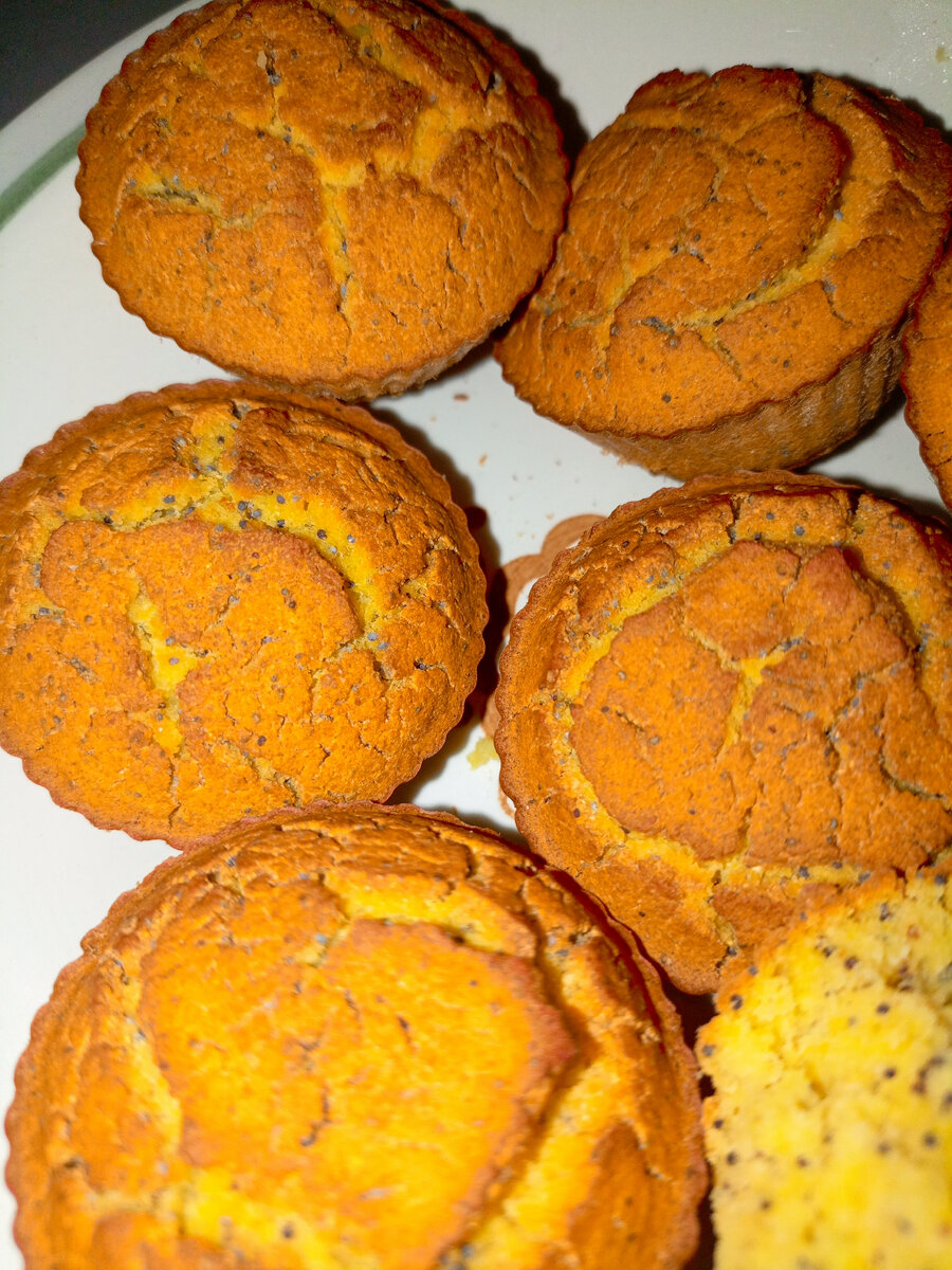 Эти куличи без глютена получились лучше: плотненькие, сытные, делаю солеными и сладкими