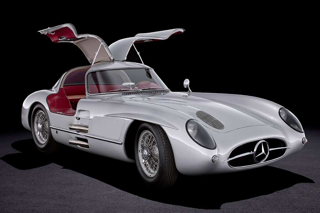 https://www.allcarz.ru/wp-content/uploads/2022/05/foto-300-slr-1955_05.jpg