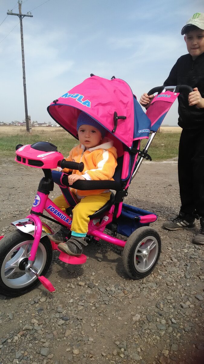 Катюшин велосипед-мотоцикл