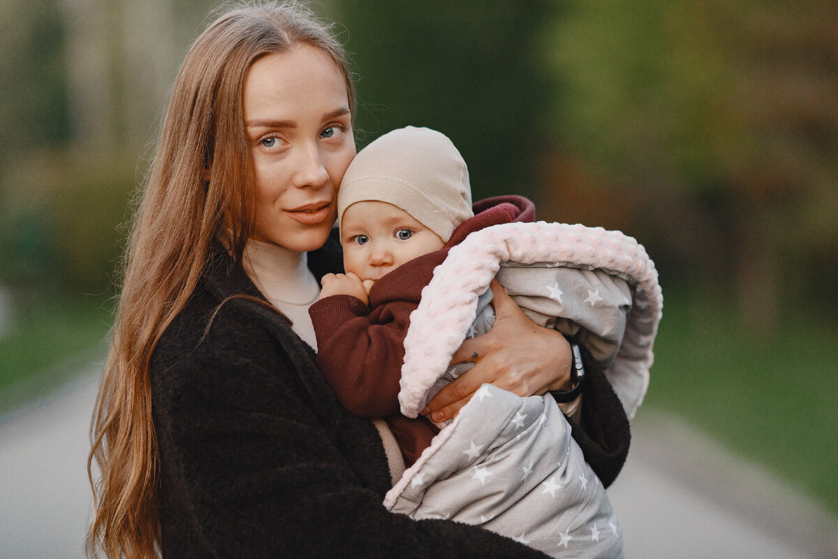 У вас совесть где была, когда вы меня с грудным ребёнком выгоняли | Истории  о людях и не только | Дзен