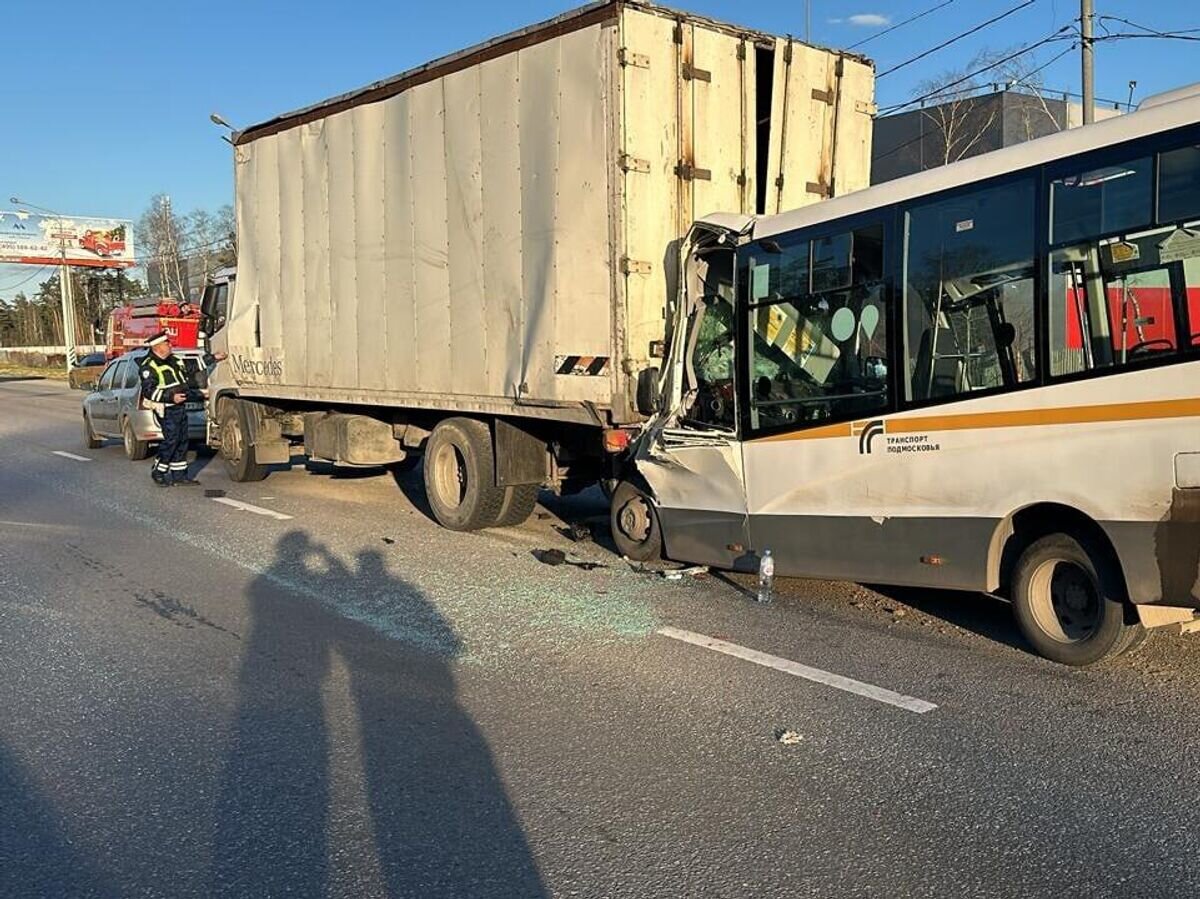    ДТП в Щёлковском районе Московской области© Фото : Подмосковная полиция/Telegram