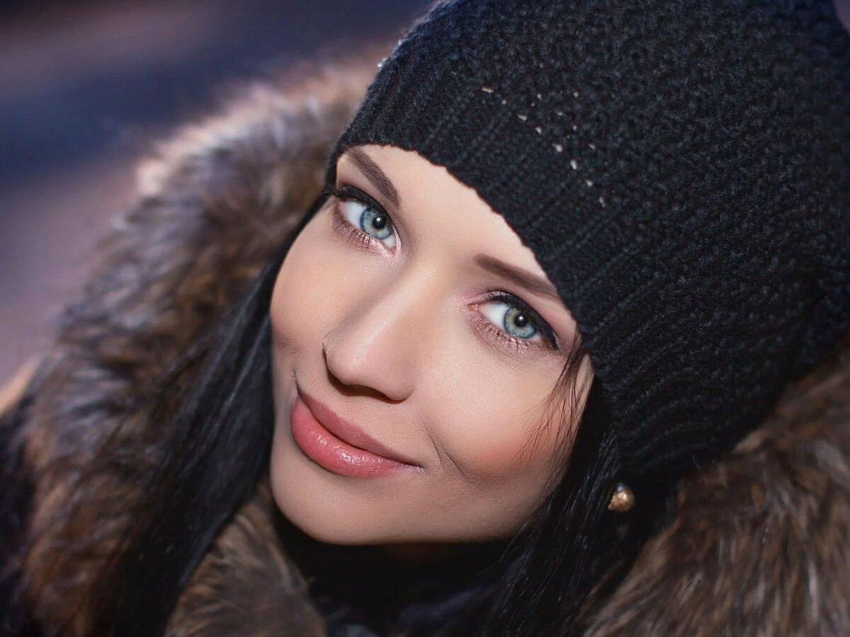 А вдруг она проститутка?