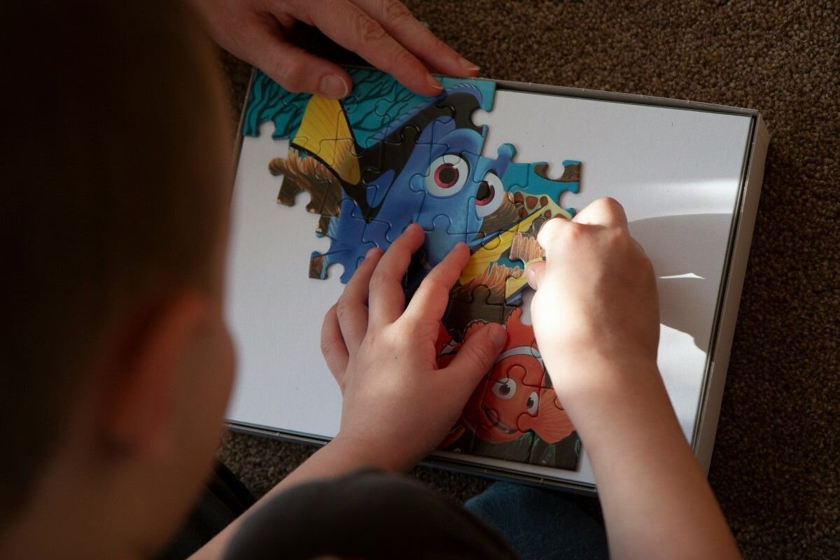 Пазлы используют в квестах и для детей, и для взрослых. Источник: unsplash.com📷
