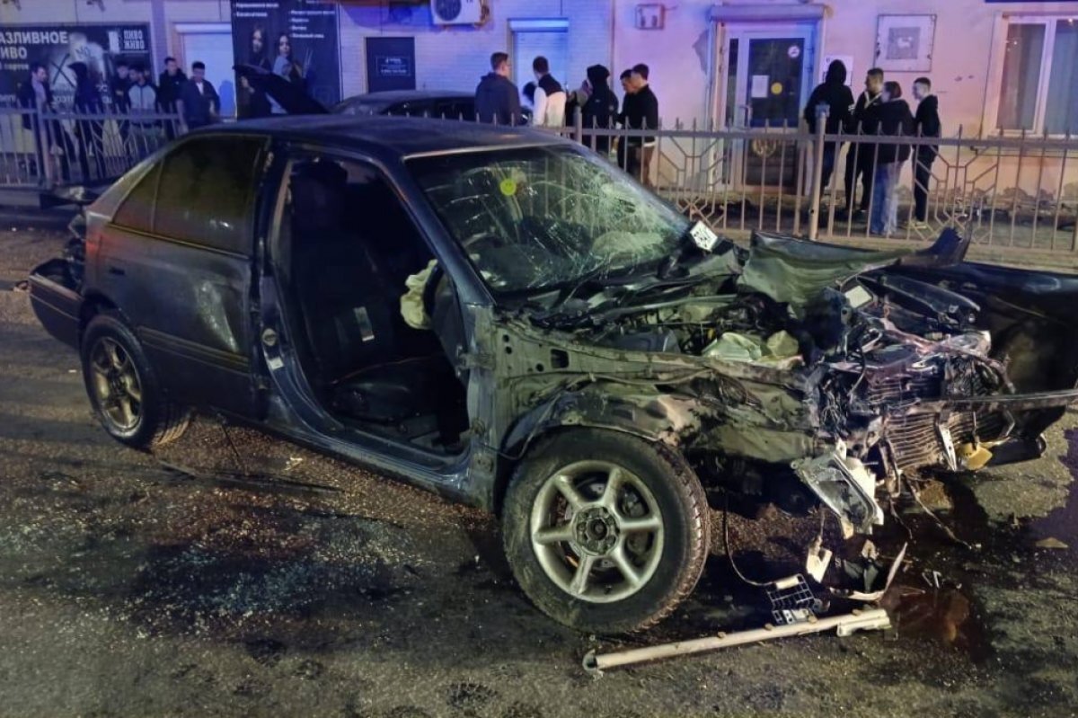    В Хабаровске две девушки пострадали в жёстком ДТП с Toyota и Lexus